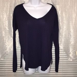 Mudd Dark Blue Striped Long Sleeve V-Neck Shirt